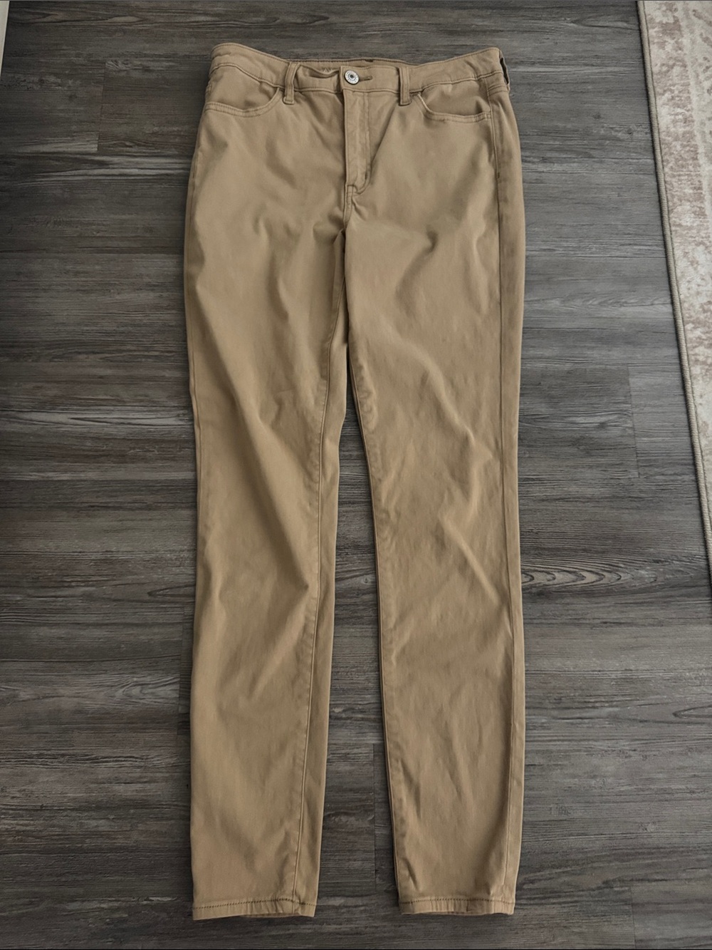 American Eagle Outfitters Straight Leg Khaki Pants